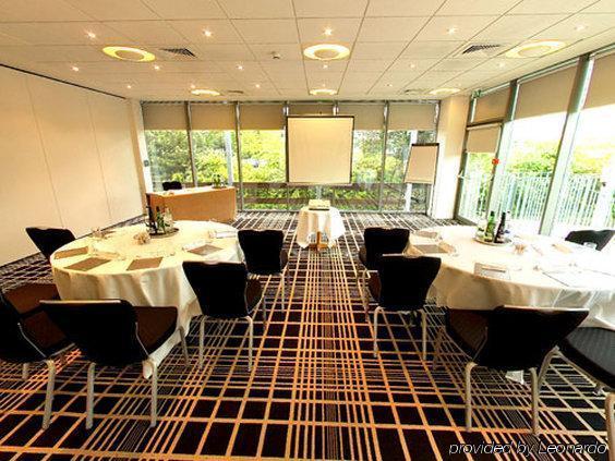 Beales Hotel Hatfield  Instalações foto