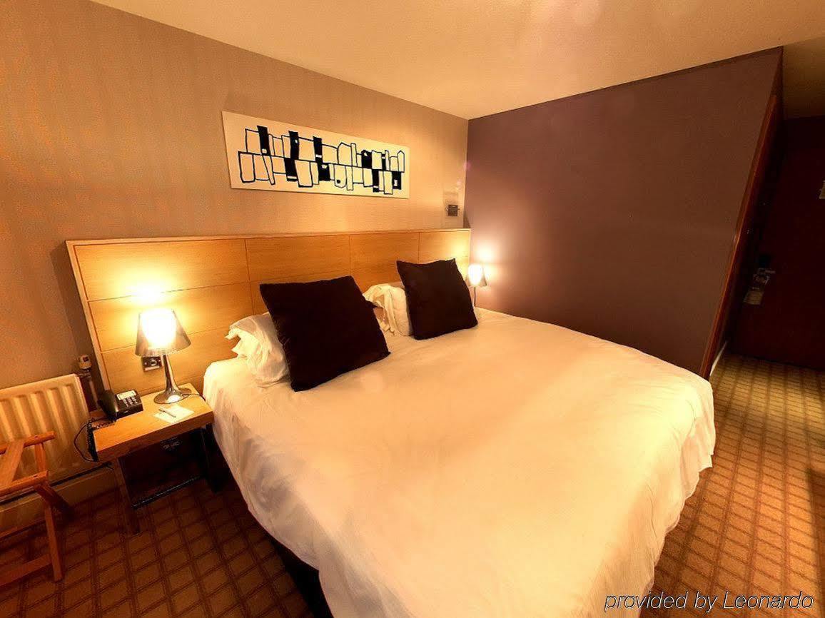 Beales Hotel Hatfield  Quarto foto